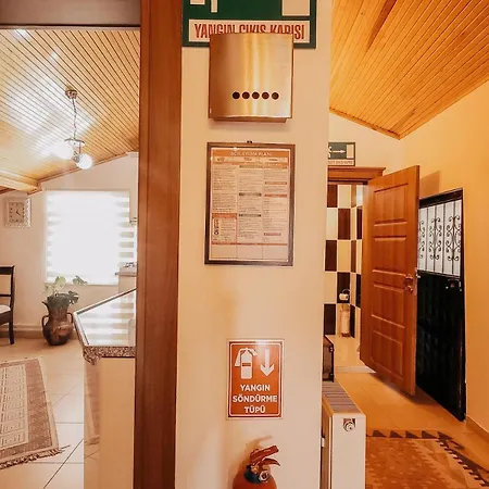 Ξενοδοχείο με διαμερίσματα Taskiran House